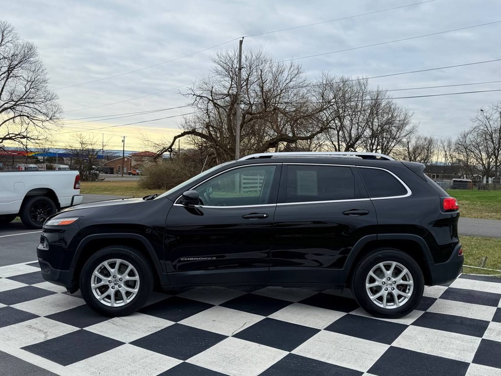 2017 Jeep Cherokee Image 9