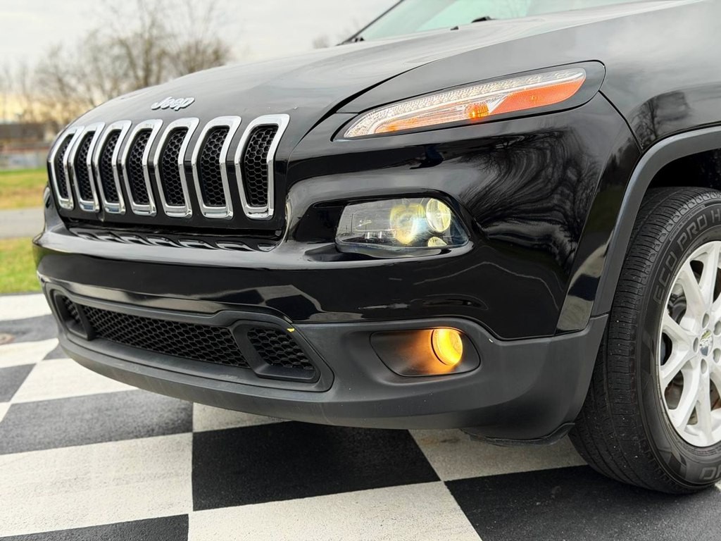 2017 Jeep Cherokee Image 10