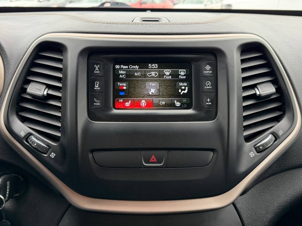 2017 Jeep Cherokee Image 27