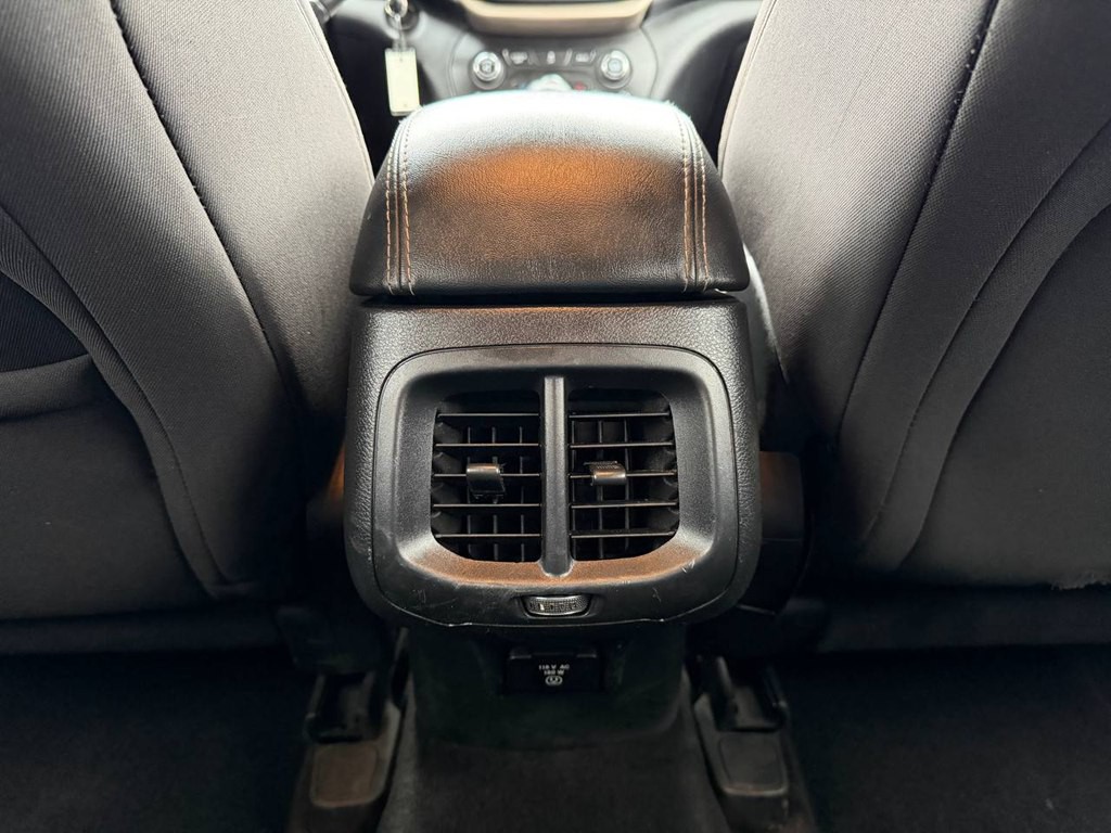 2017 Jeep Cherokee Image 37