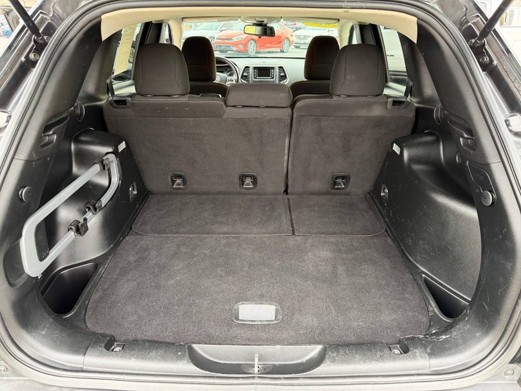 2017 Jeep Cherokee Image 38