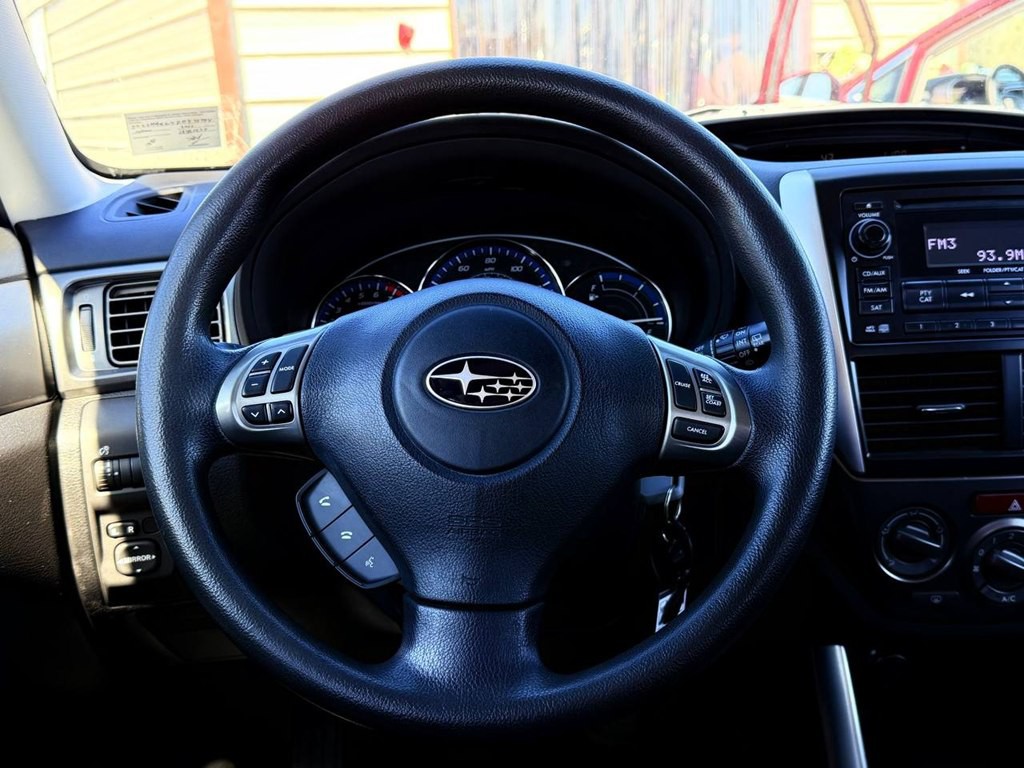2013 Subaru Forester Image 17