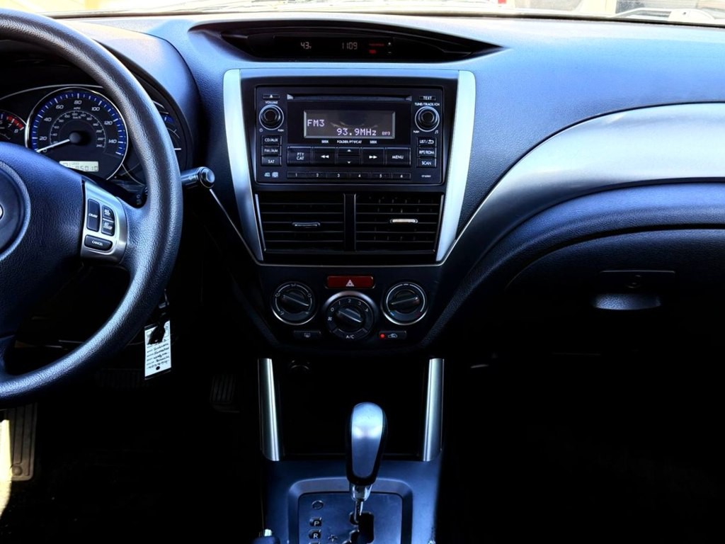 2013 Subaru Forester Image 21
