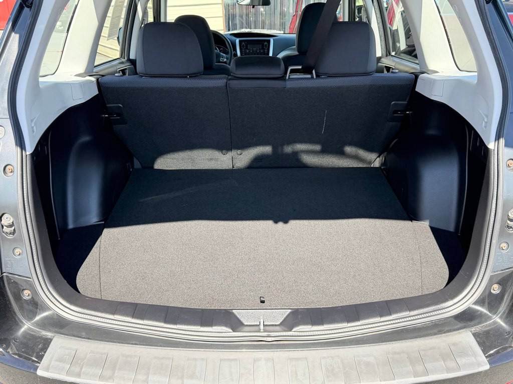 2013 Subaru Forester Image 30