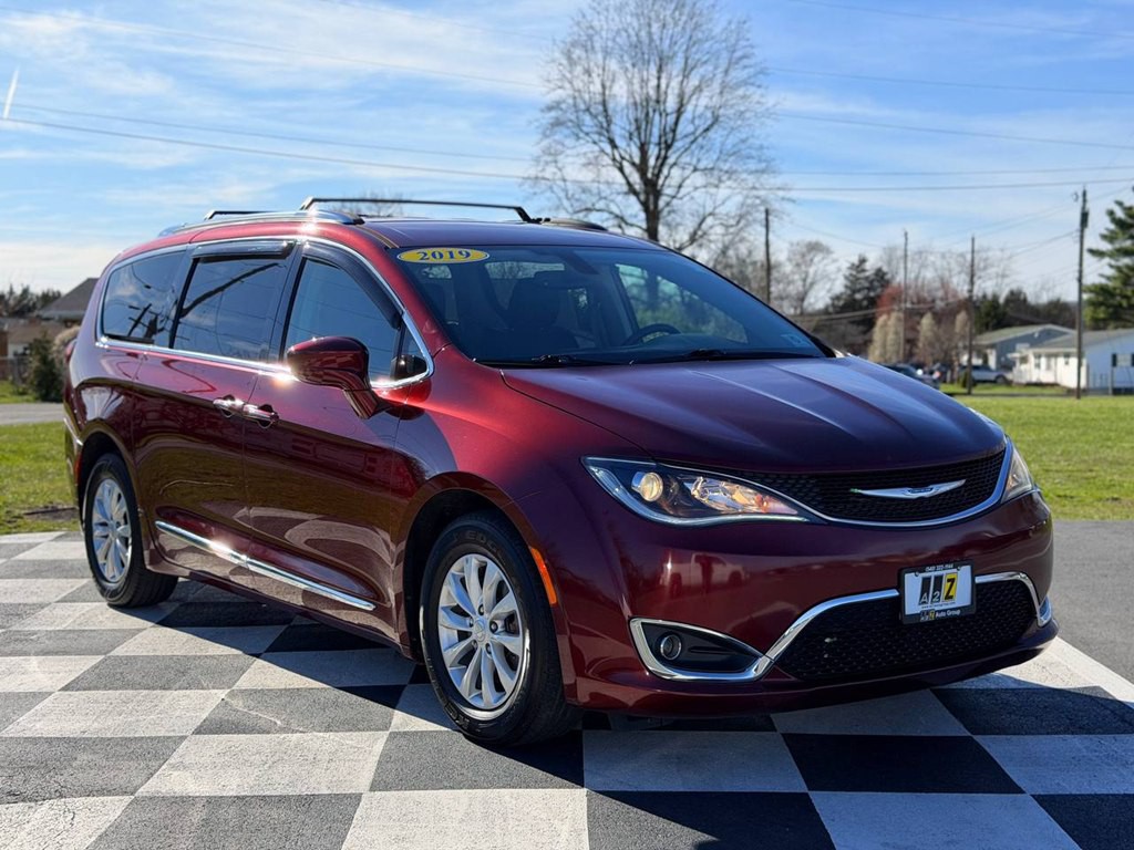2019 Chrysler Pacifica Image 4