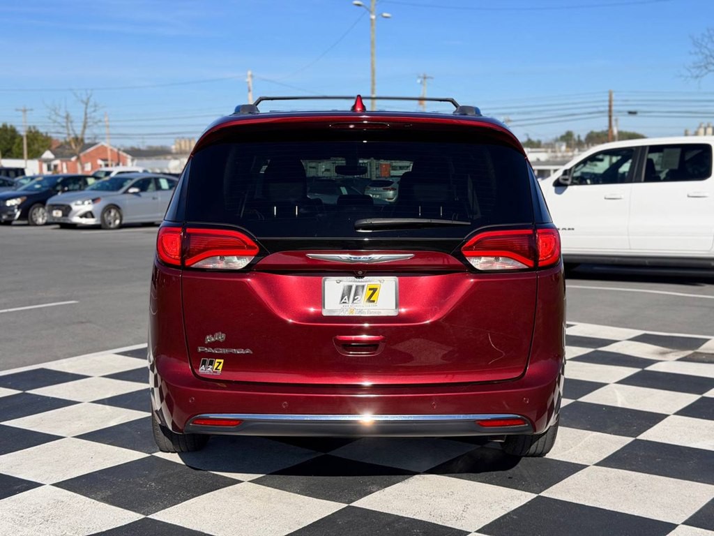 2019 Chrysler Pacifica Image 6