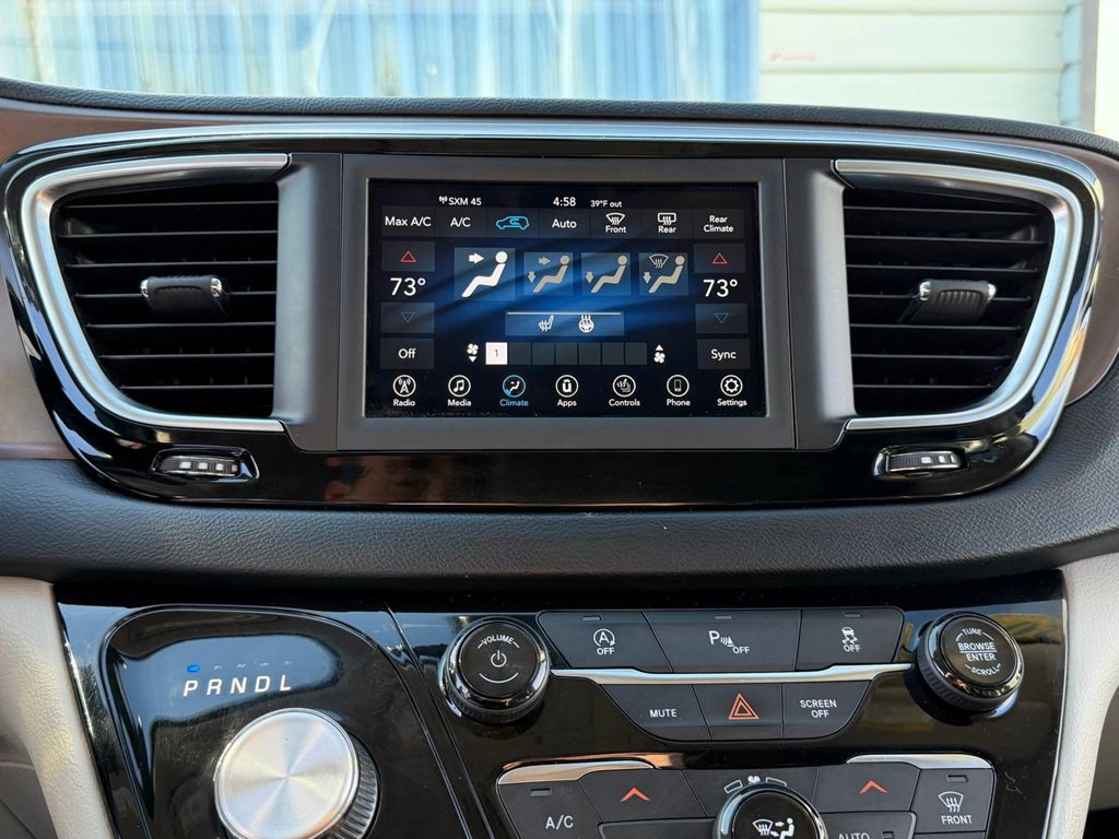 2019 Chrysler Pacifica Image 25