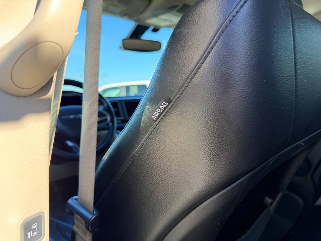 2019 Chrysler Pacifica Image 39