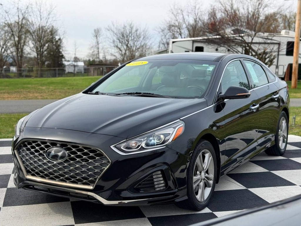 2018 Hyundai Sonata Image 2