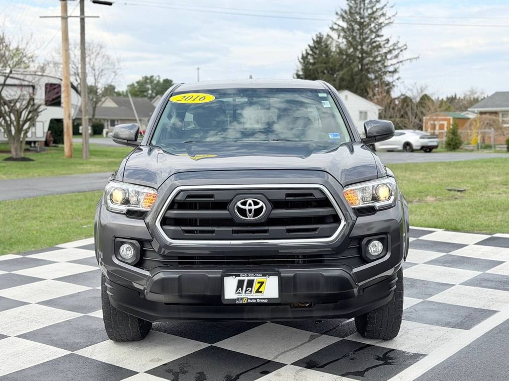 2016 Toyota Tacoma Image 3