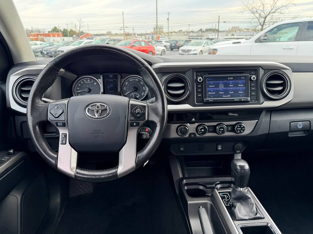 2016 Toyota Tacoma Image 20
