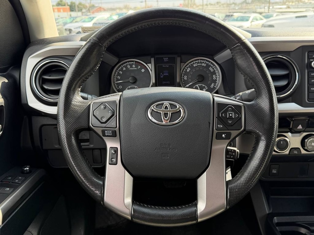 2016 Toyota Tacoma Image 21