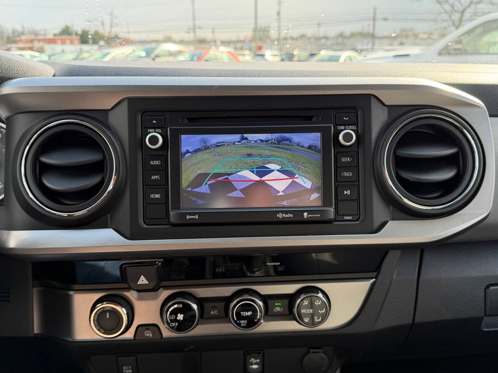 2016 Toyota Tacoma Image 26