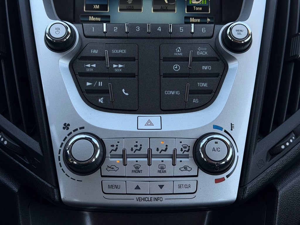 2016 Chevrolet Equinox Image 28