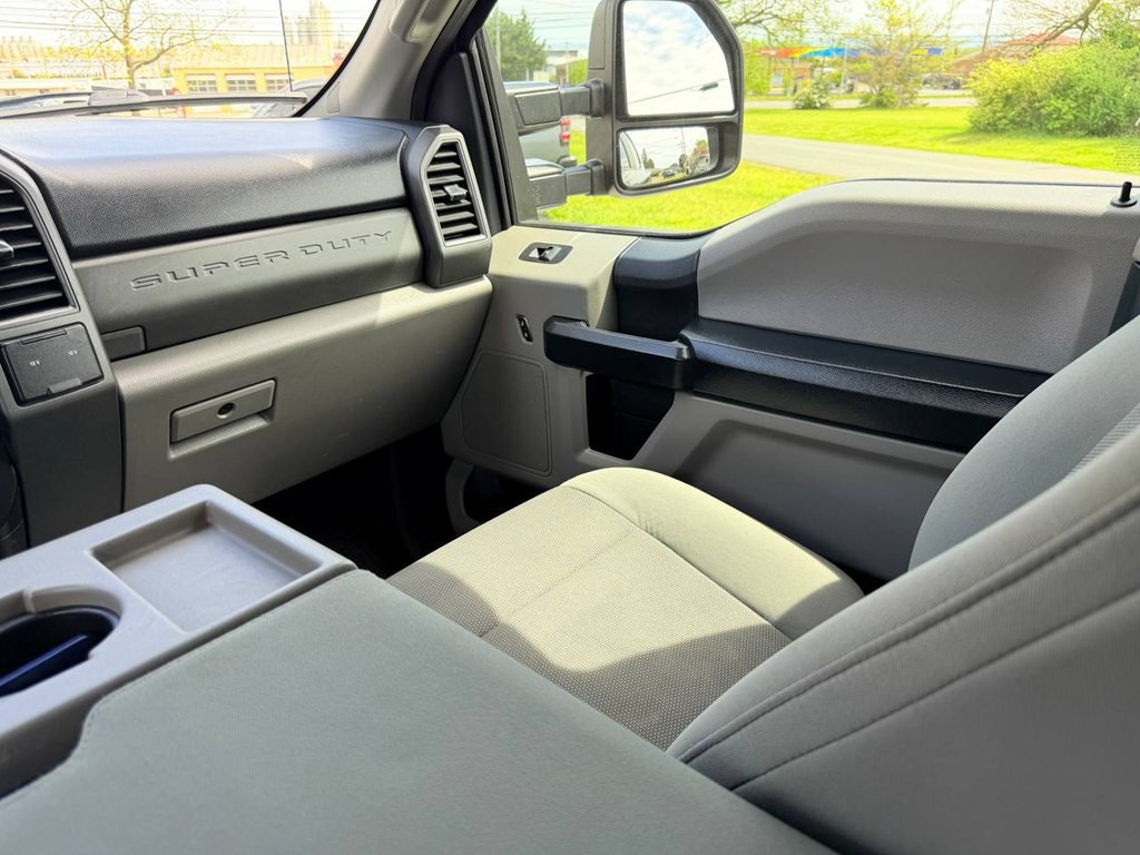 2019 Ford F-250 Image 32