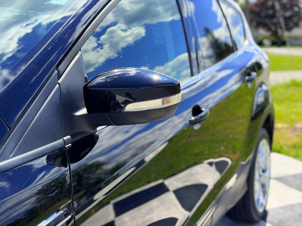 2017 Ford Escape Image 12