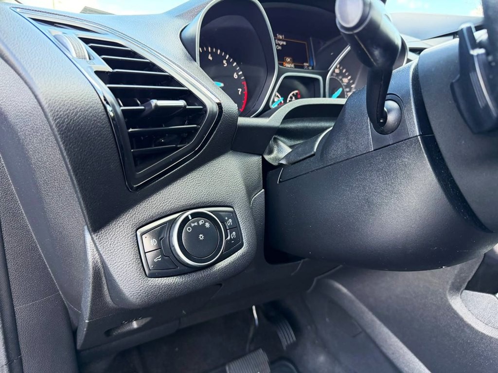 2017 Ford Escape Image 36