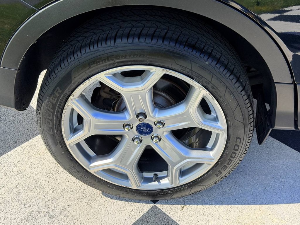 2017 Ford Escape Image 46