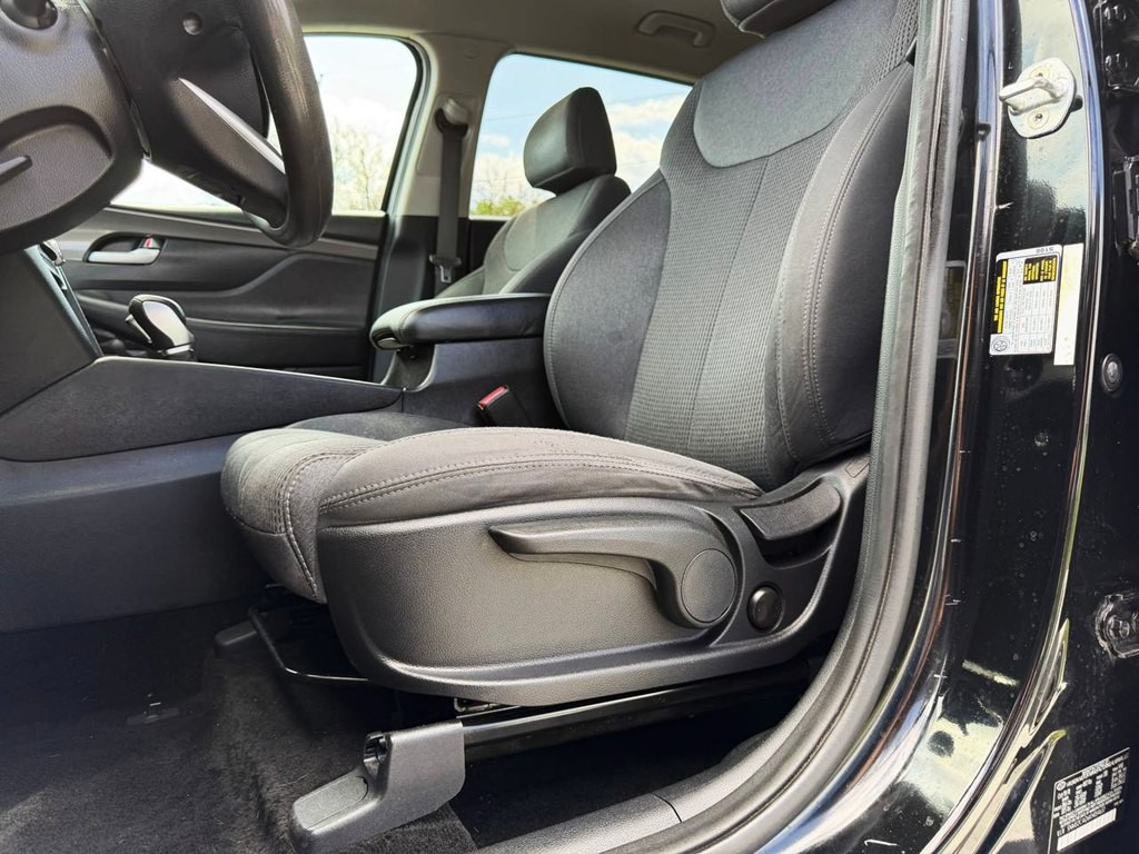 2019 Hyundai Santa Fe Image 18