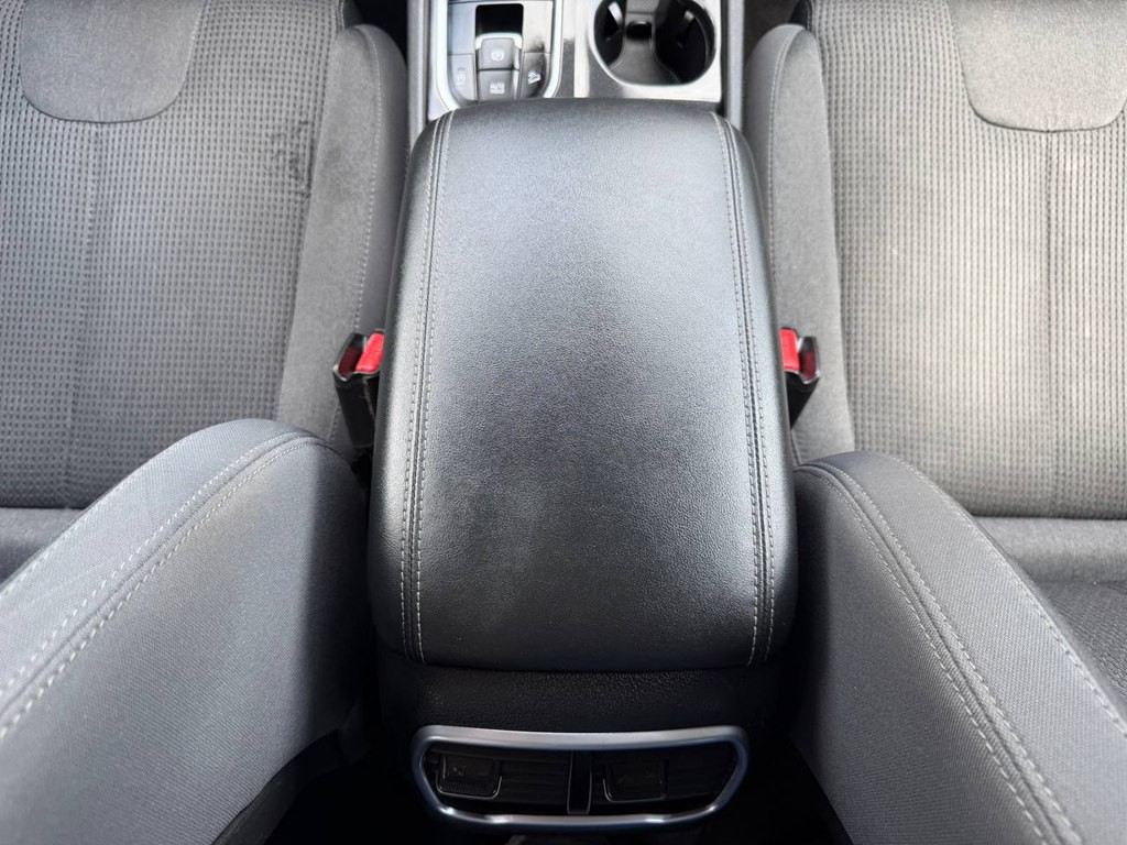 2019 Hyundai Santa Fe Image 35