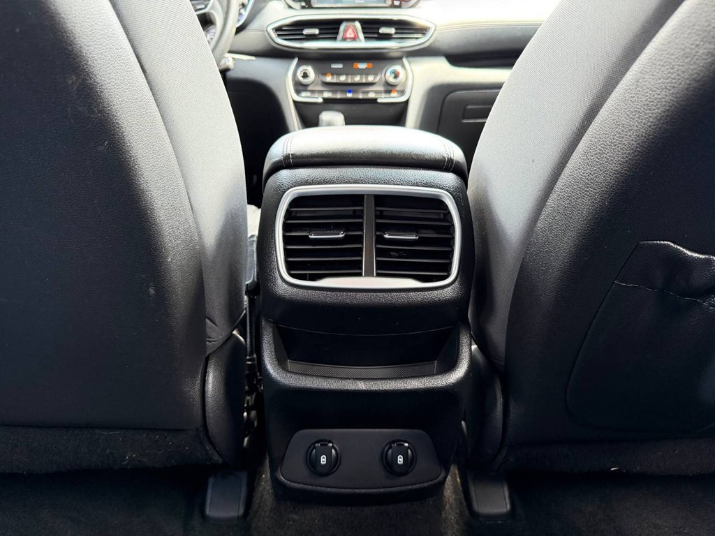2019 Hyundai Santa Fe Image 42