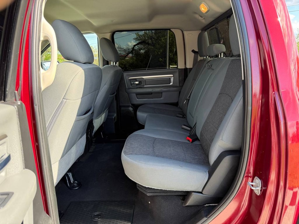 2018 RAM 1500 Image 37
