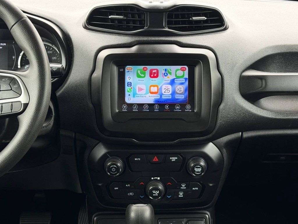 2018 Jeep Renegade Image 24