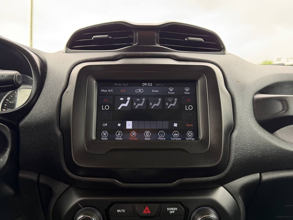 2018 Jeep Renegade Image 27