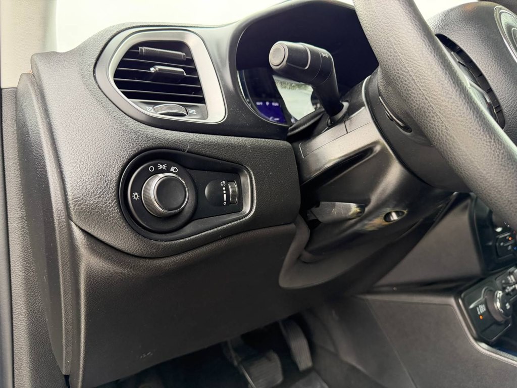 2018 Jeep Renegade Image 34