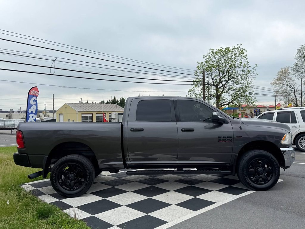 2015 RAM 2500 Image 8