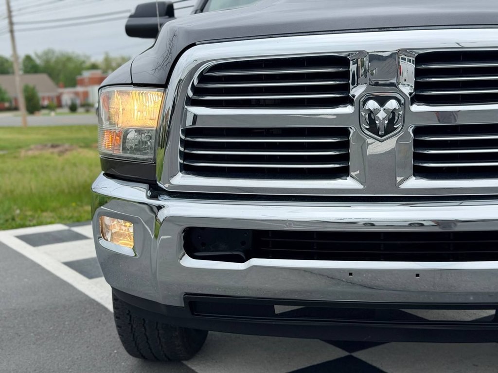 2015 RAM 2500 Image 11