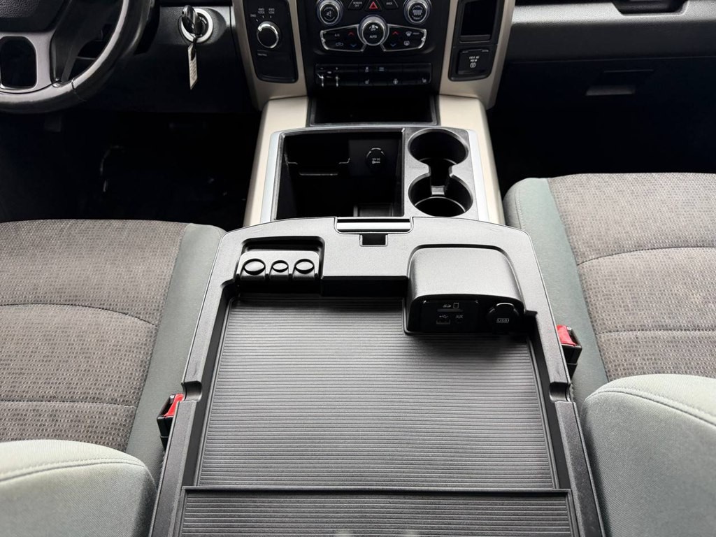 2015 RAM 2500 Image 32