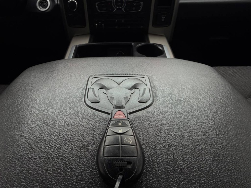 2015 RAM 2500 Image 41