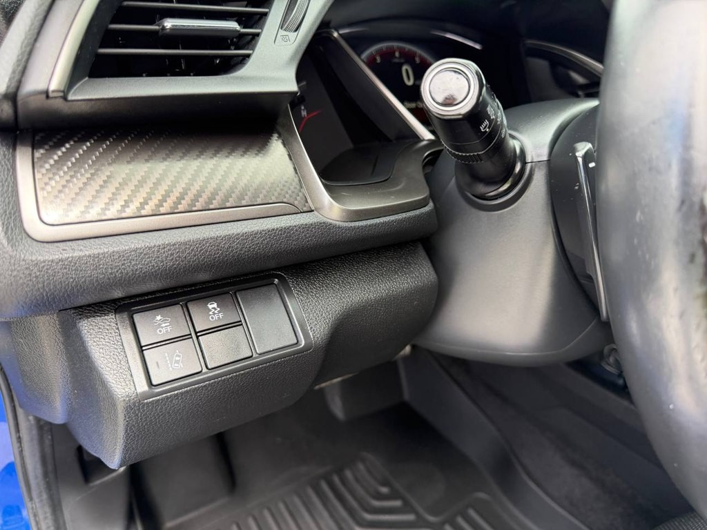 2017 Honda Civic Image 34