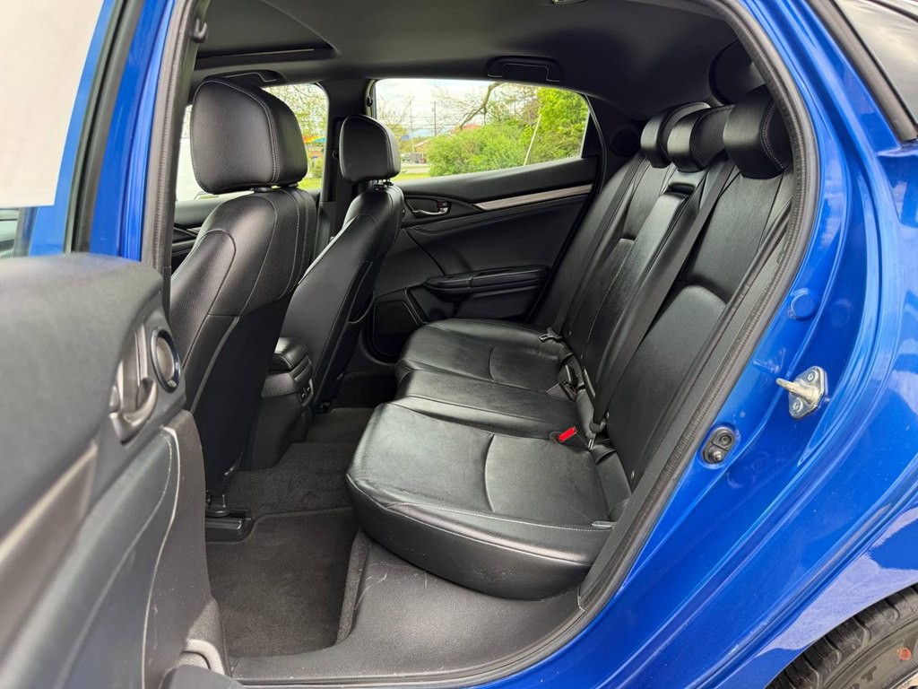 2017 Honda Civic Image 36