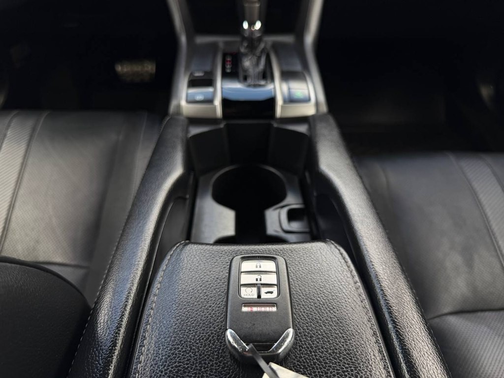 2017 Honda Civic Image 43