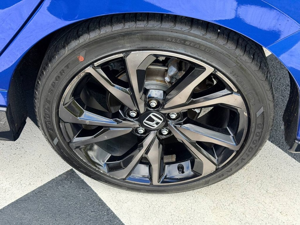 2017 Honda Civic Image 45