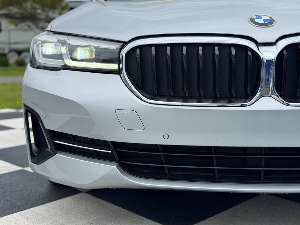 2021 BMW 5 Series Image 11