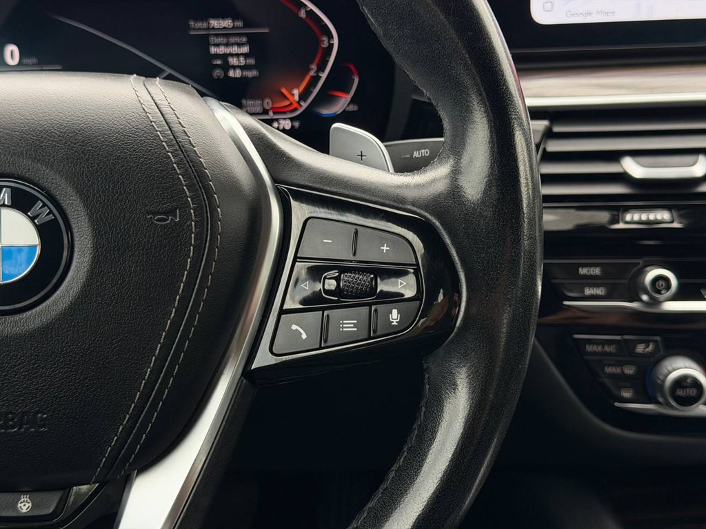 2021 BMW 5 Series Image 25
