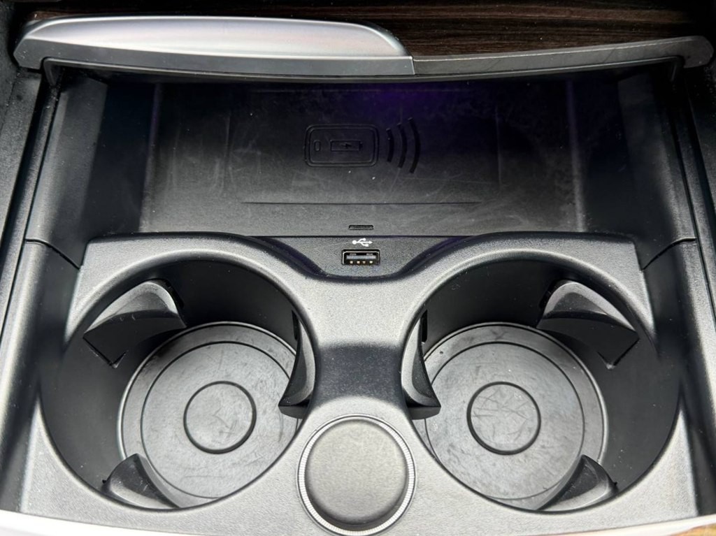 2021 BMW 5 Series Image 33