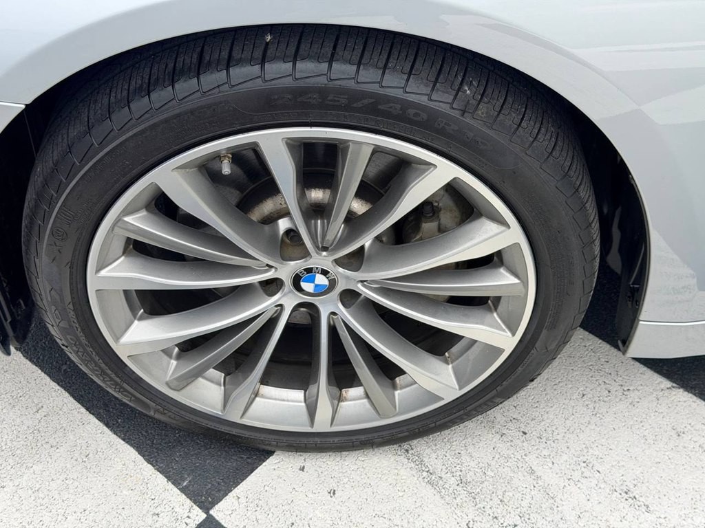 2021 BMW 5 Series Image 49