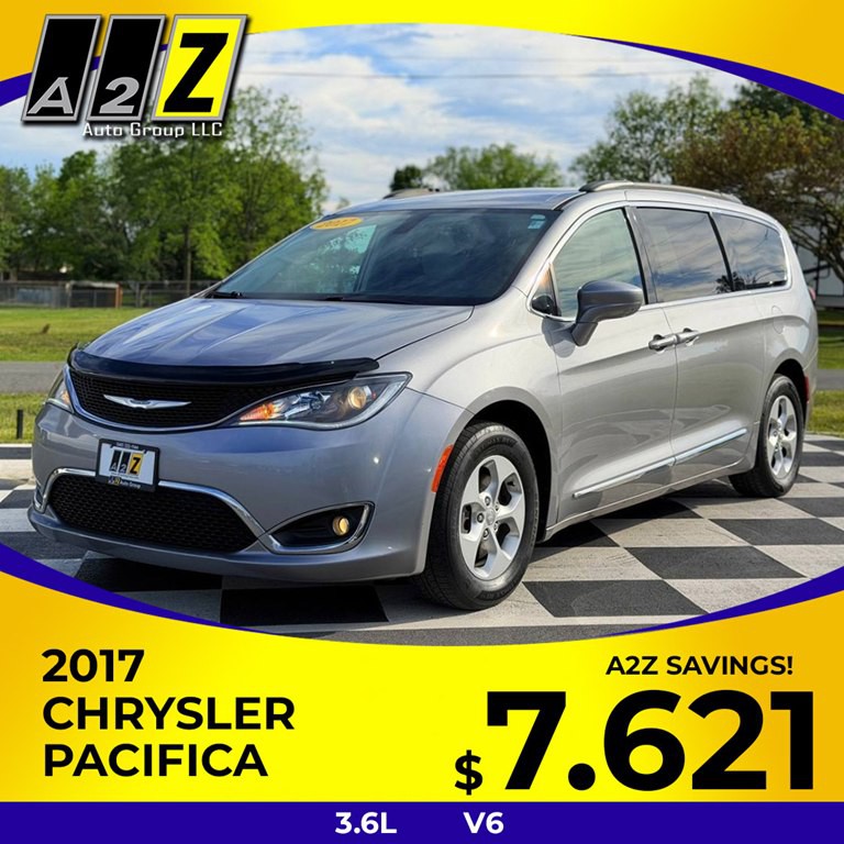 2017 Chrysler Pacifica Image 1