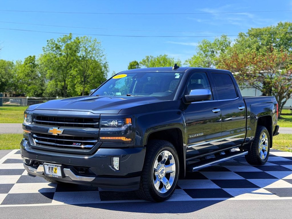 2017 Chevrolet Silverado 1500 Image 2