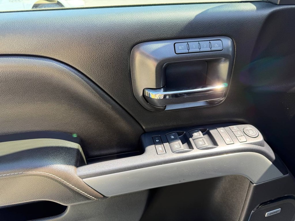 2017 Chevrolet Silverado 1500 Image 18