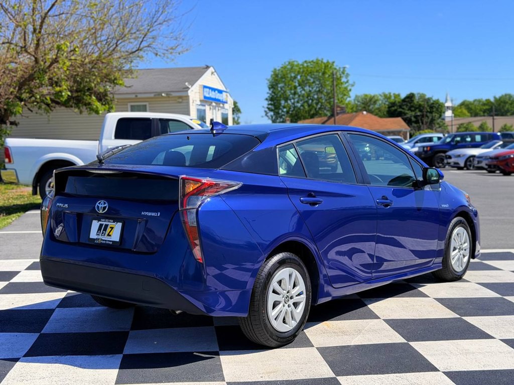 2016 Toyota Prius Image 5