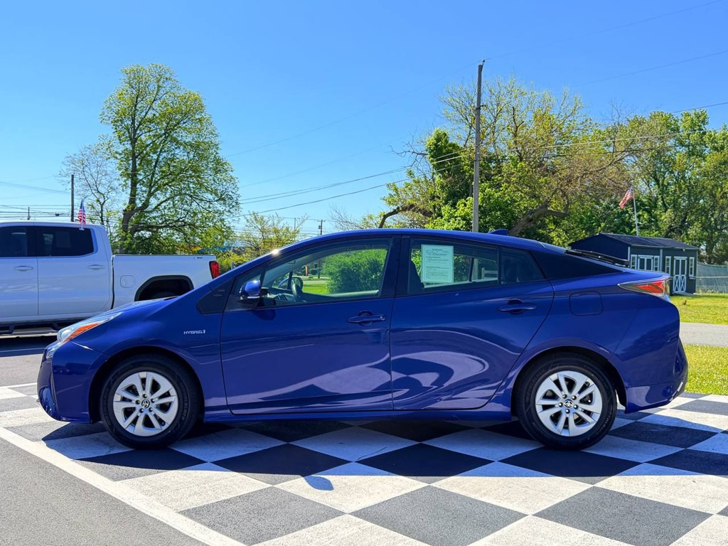 2016 Toyota Prius Image 9