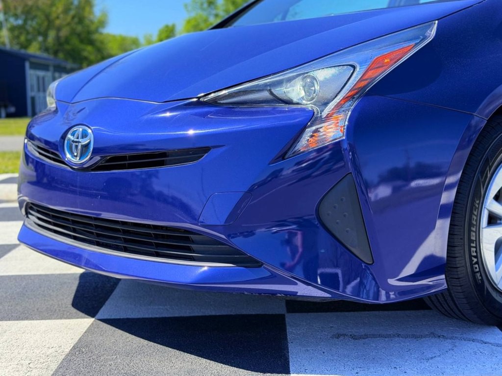 2016 Toyota Prius Image 10