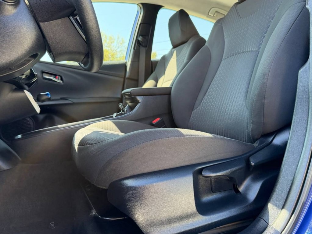 2016 Toyota Prius Image 16
