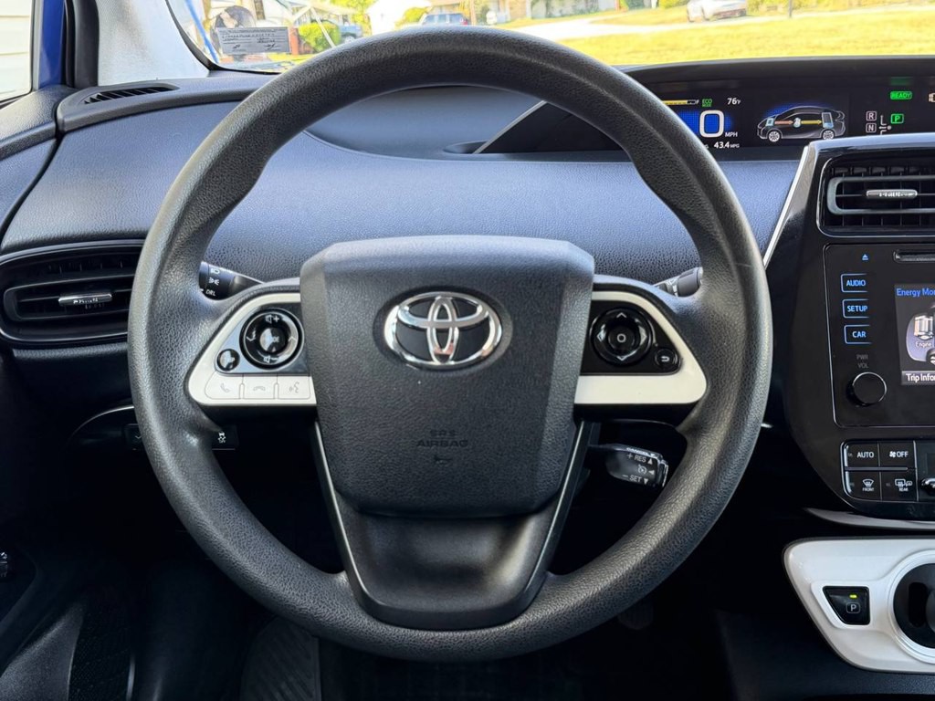 2016 Toyota Prius Image 19