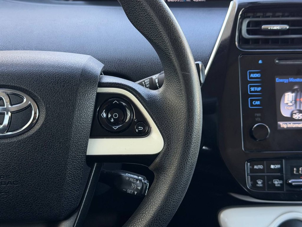 2016 Toyota Prius Image 21